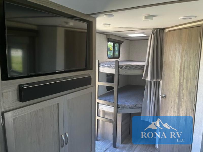 Gulf Stream RV Envision 282BH