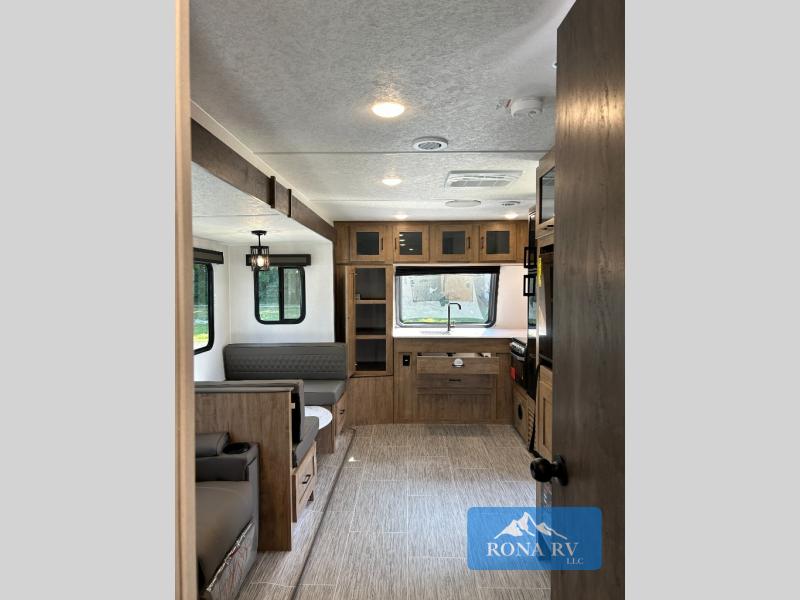 Coachmen RV Freedom Express Ultra Lite 259FKDS